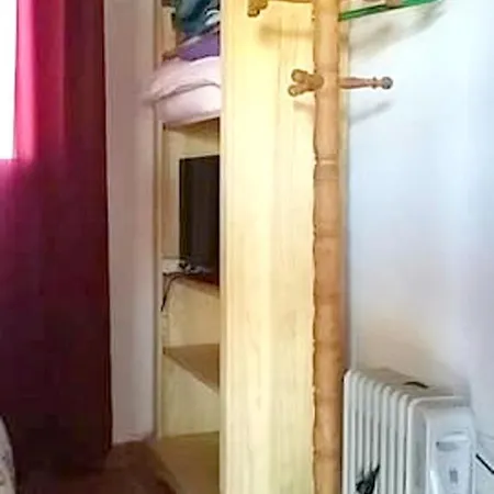 Charming House In Triquivijate With Garden Prázdninový dům *